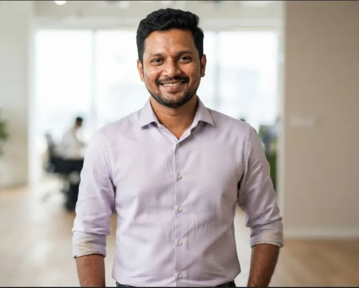 Naveen M